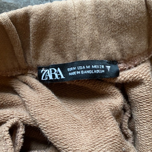 Zara Sweatpants - Picture 2 of 4
